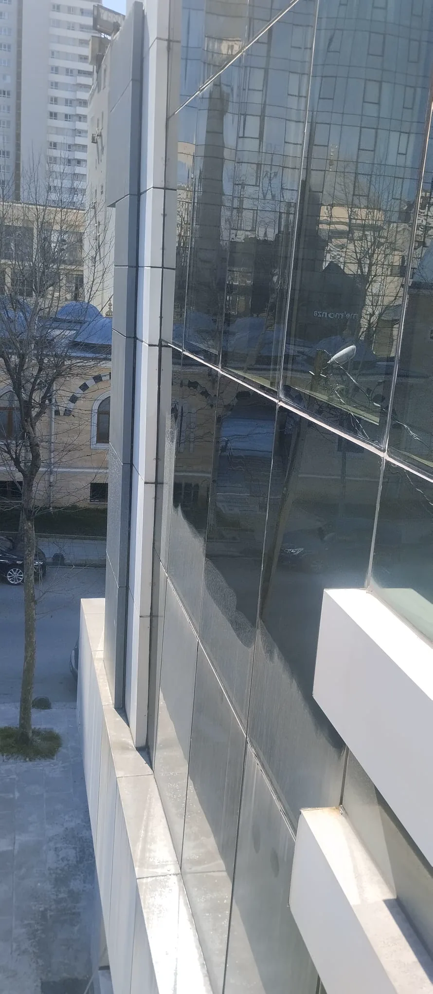 Dış Cephe Silikonu Ne Zaman Yenilenmeli? Su Sızıntısı Belirtileri